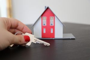 Duna House: júliusban megtorpant az ingatlan-adásvételek számának növekedése